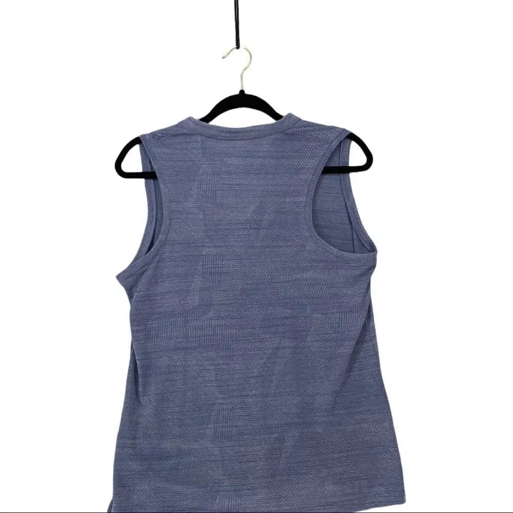 Nike Large Cooling Tank Top - Picture 2 of 7
